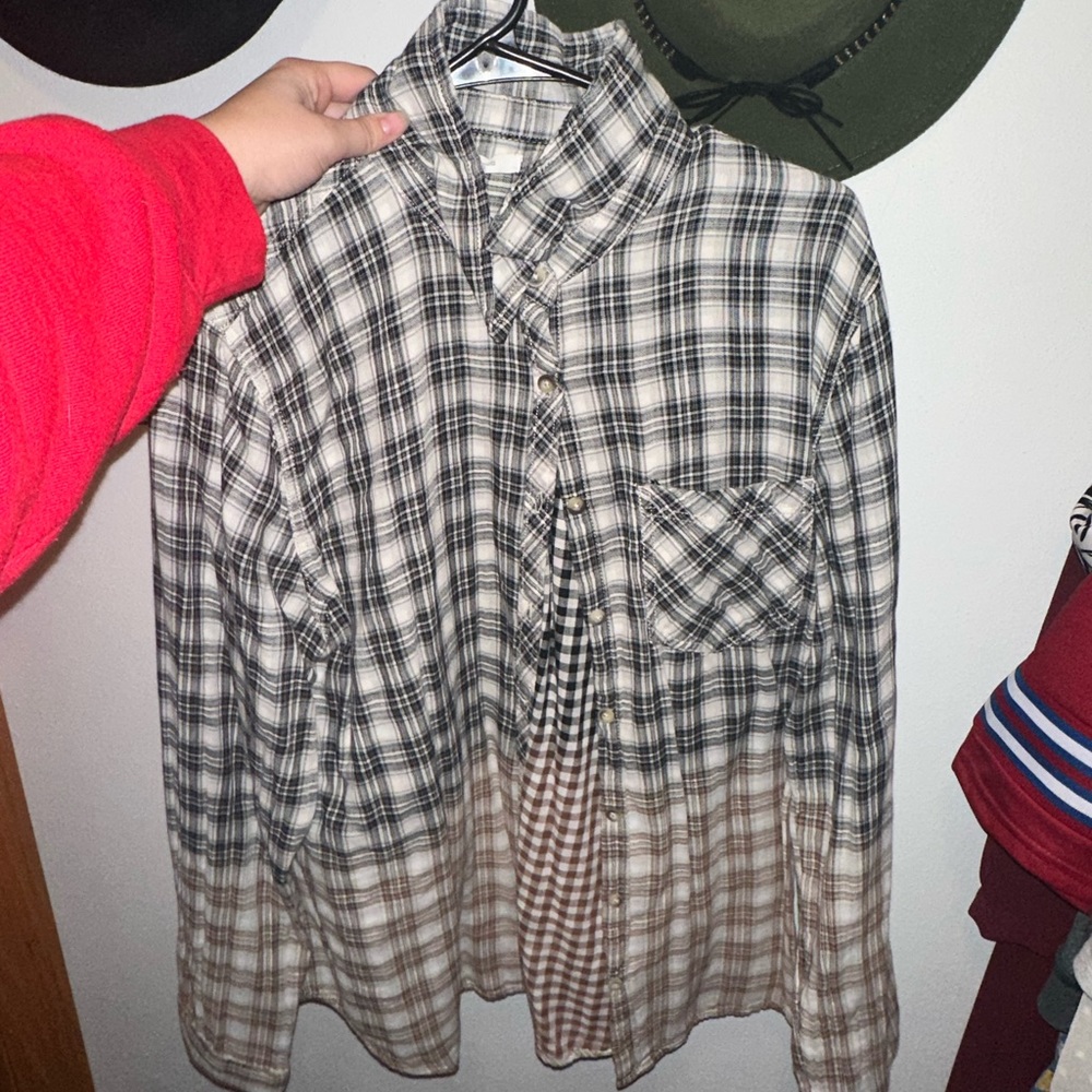 Never worn new Maurice’s flannel